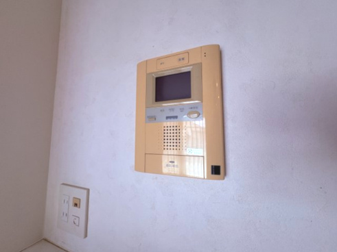 ファスタージュ垂水五色山サーモスの防犯設備|モニター付きインターフォン