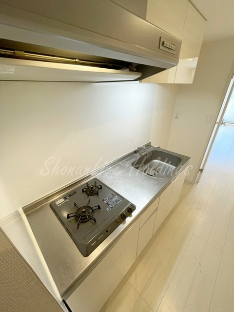 鎌倉市岡本２丁目のアパートのキッチン|広々としたキッチンです♪