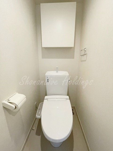 鎌倉市岡本２丁目のアパートのトイレ|温水洗浄便座付き♪