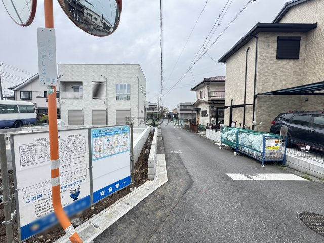 入間市鍵山2丁目・全1棟　新築一戸建　～東南角地・駐車2台～の前面道路含む現地写真|2026年4月7日撮影