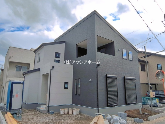 入間市鍵山2丁目・全1棟　新築一戸建　～東南角地・駐車2台～