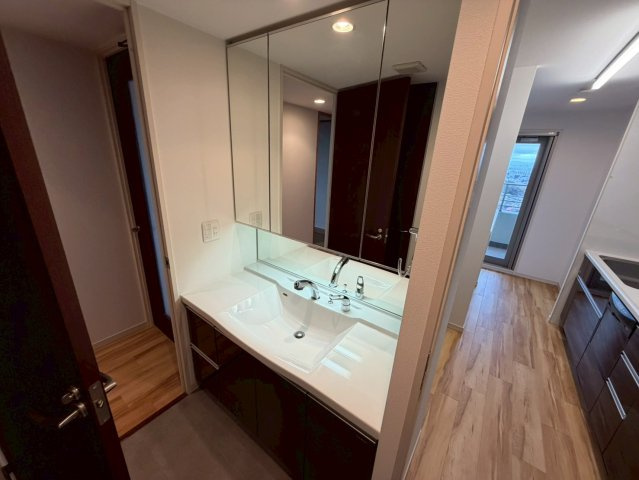 グレイスビュー六甲山手の洗面所