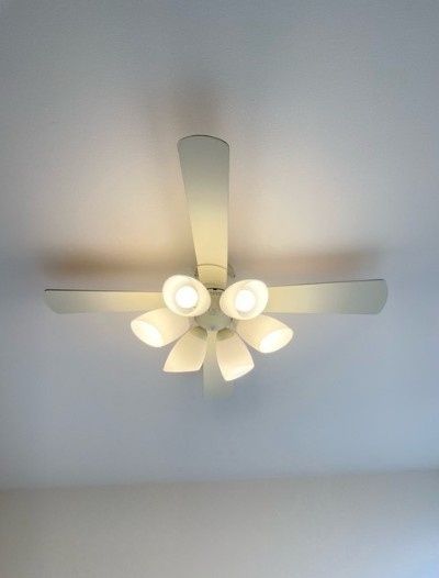 足立区千住中居町のアパート