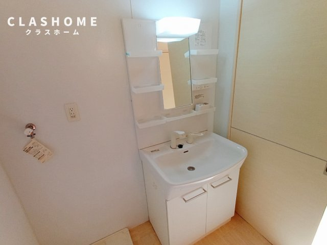 パストラル　　　刈谷市近郊の賃貸はクラスホームの洗面所|同物件の別部屋になります。