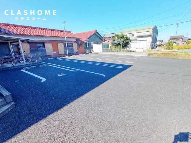 パストラル　　　刈谷市近郊の賃貸はクラスホームの駐車場