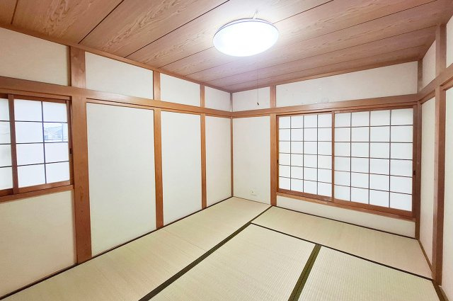 泉佐野市大西２丁目の中古一戸建の和室|和室2（照明器具撤去予定）