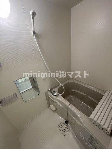 グランパシフィック東今里innovationの浴室