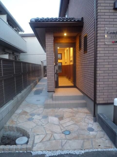 コンフェクセルのエントランス