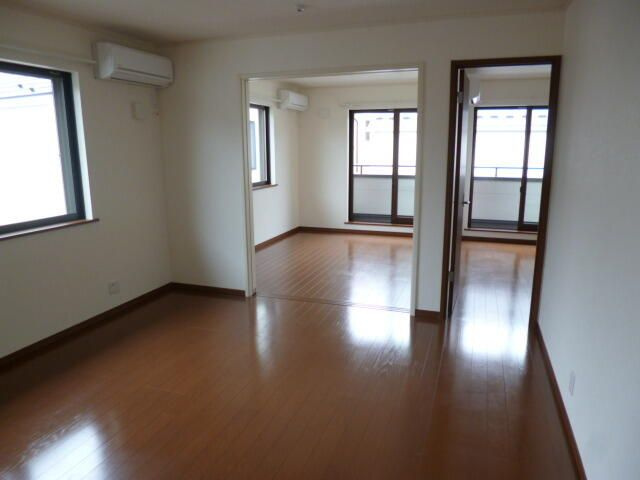 コンフェクセルの居間・リビング