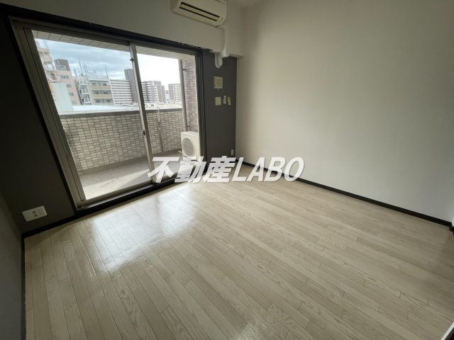 アプリーレ南堀江の居間・リビング