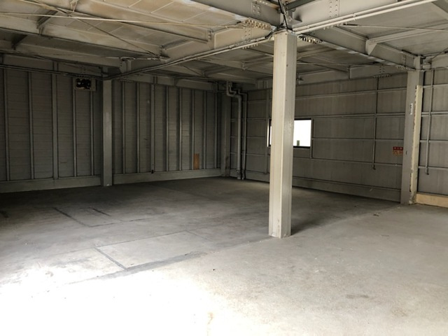 飾磨区三宅２丁目倉庫付事務所の内装