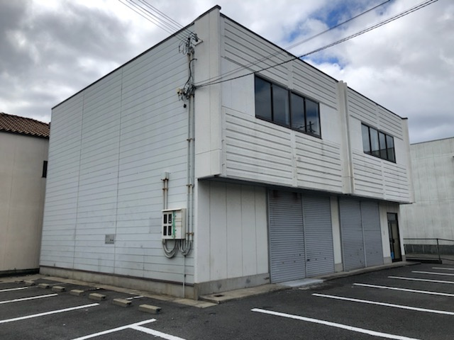 飾磨区三宅２丁目倉庫付事務所