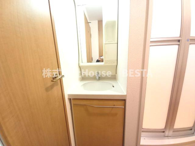 エステムコート神戸県庁前Ⅱの独立洗面台