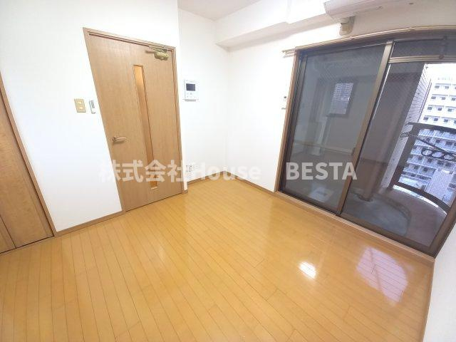 エステムコート神戸県庁前Ⅱの洋室