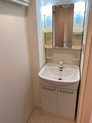 【洗面所】 | ニューシティアパートメンツ南千住 | 洗面台