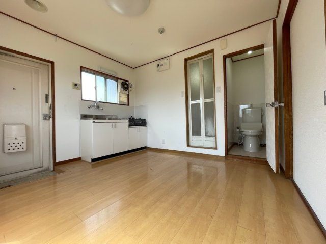 メゾン大沢の居間・リビング