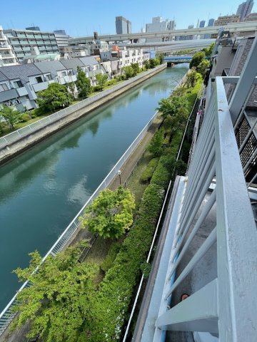 メゾン大沢のバルコニー