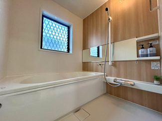 【浴室】 | 戸建　西長戸町