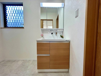 【洗面所】 | 戸建　西長戸町