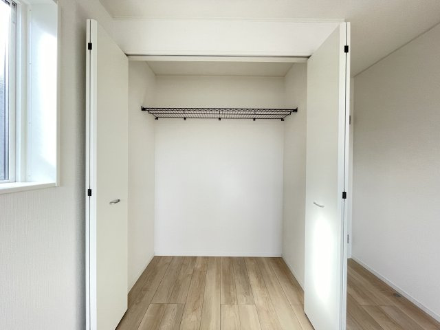 クレイドルガーデン八戸市下長第8ｰ1号棟の収納