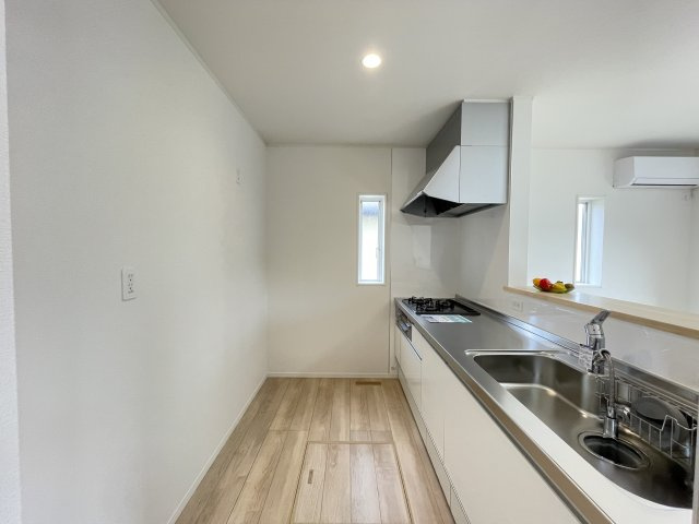 クレイドルガーデン八戸市下長第8ｰ1号棟のキッチン