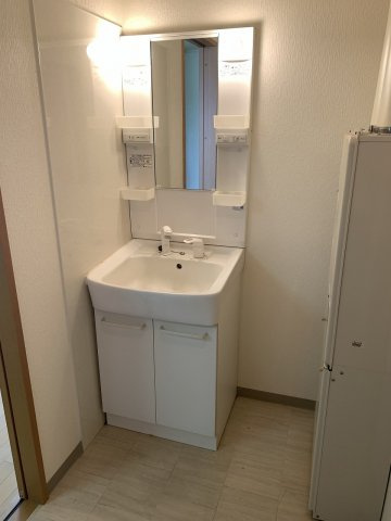 メゾン・ド・ルミニューの洗面所