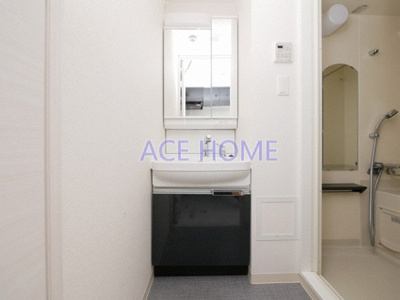 【洗面所】 | ララプレイス難波メティス