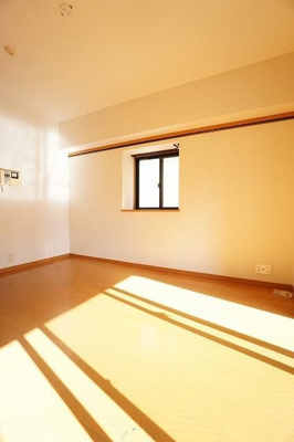 【居間・リビング】 | ピュアドームヴィサージュ西公園