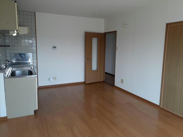 アクロポリスⅡの居間・リビング