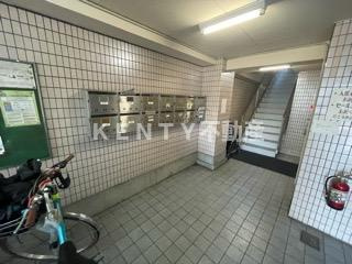 【ロビー】 | 花こう第２ビル | 毎日通るロビーはこのようになっています