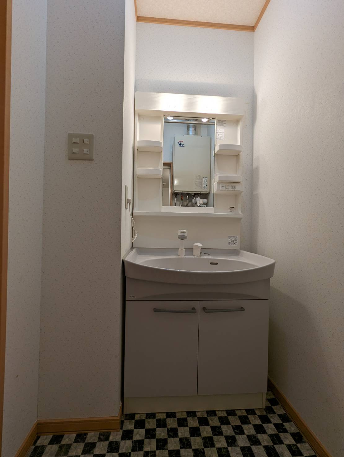 ウエルカムサトウ6の独立洗面台
