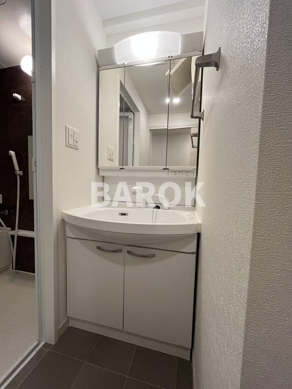 プランドール高砂の洗面所