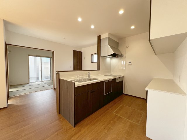 【外観】 | 高知市朝倉丙/３号地 | 西側から撮影