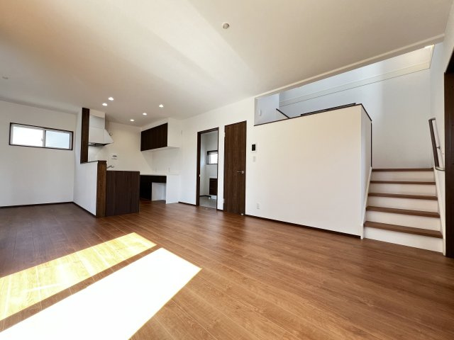 【前面道路含む現地写真】 | 高知市朝倉丙/３号地