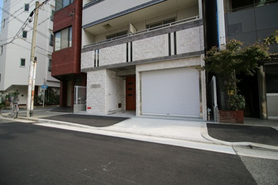 【エントランス】 | コンフォータブル阿波座