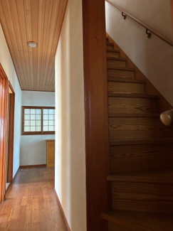 【その他】 | 井口四丁目　戸建 | 手すり付きの階段