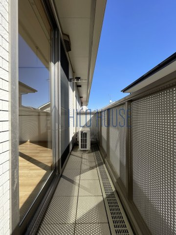 コンフォートハウスウィズAのバルコニー