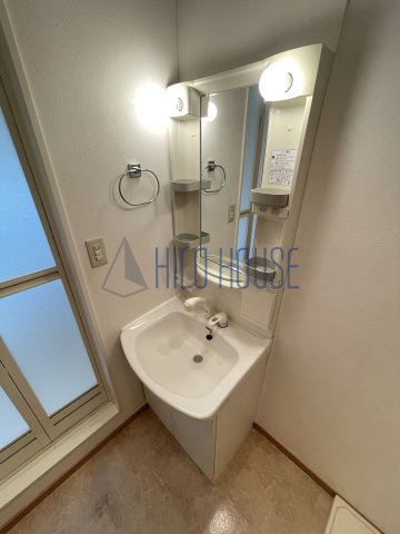 コンフォートハウスウィズAの洗面所