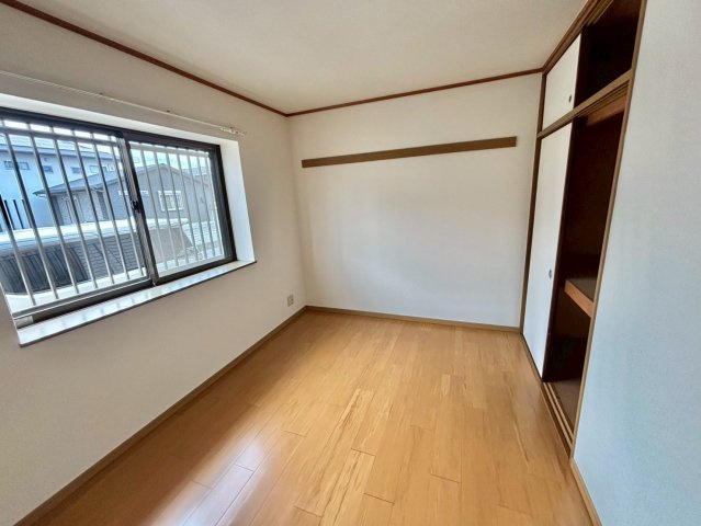 TSコスモスの洋室