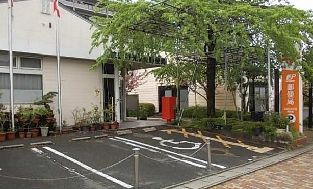 ルーチェットのエントランス|光が丘郵便局まで40m