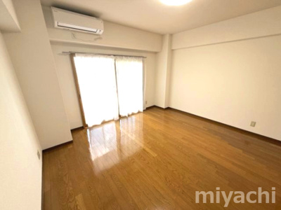 【洋室】 | ツインズコート