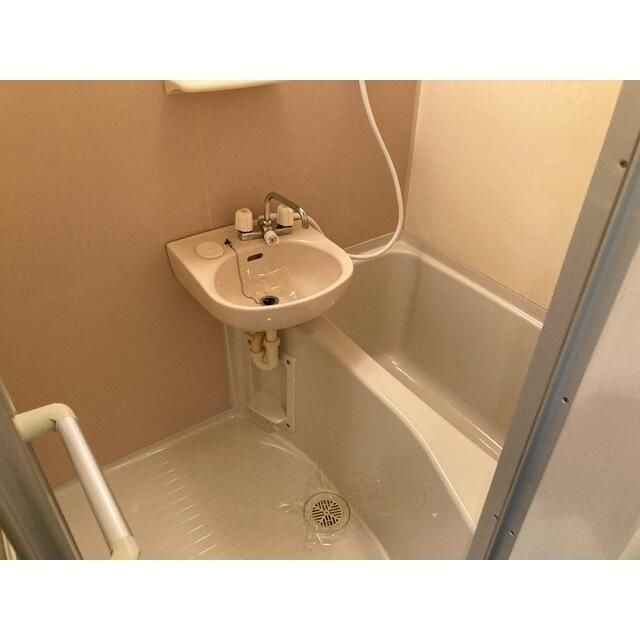 ラウレア上福岡の浴室