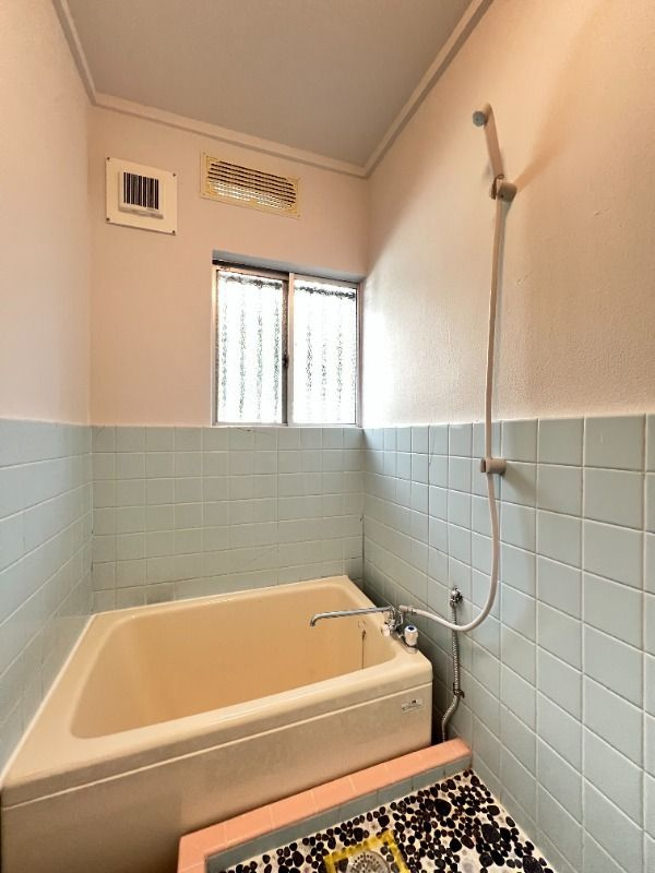 コーポかえでの浴室