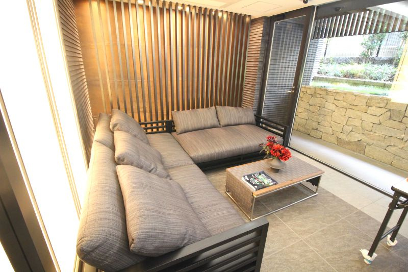 シャリエ御茶ノ水のロビー