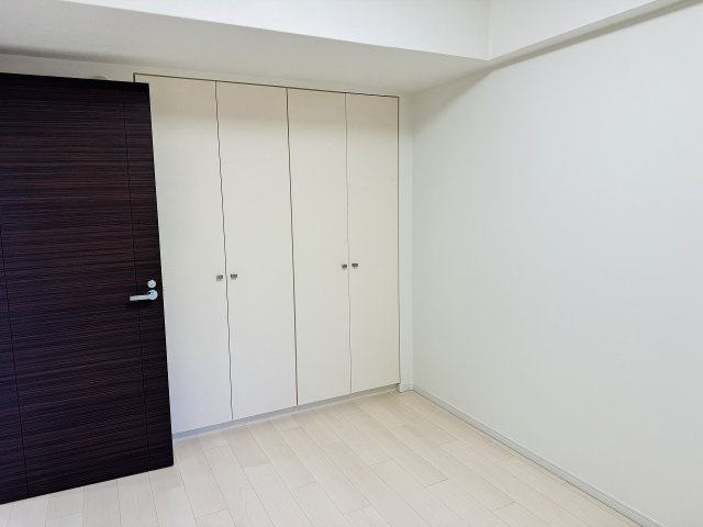アンビシャスパーク京王堀之内の収納|～収納力の高いクローゼット完備～