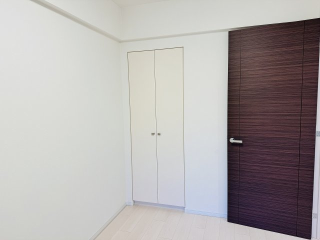 アンビシャスパーク京王堀之内の収納|～収納力の高いクローゼット完備～