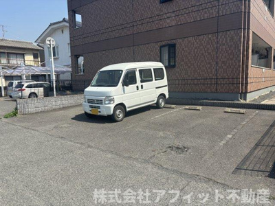 【駐車場】 | セントレア西深津