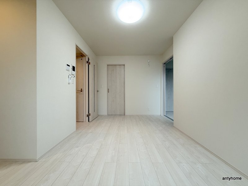 ハーモニーテラス大野　仲介手数料無料の居間・リビング