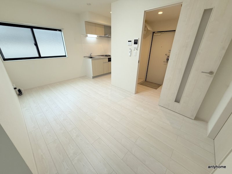 ハーモニーテラス大野　仲介手数料無料の居間・リビング