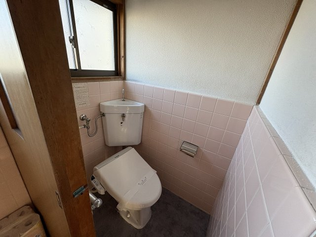 【トイレ】 | 秋葉区新町オーナーチェンジ貸家
